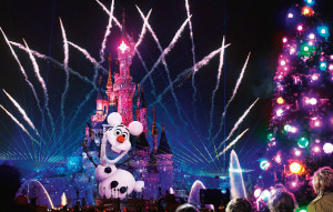 Olaf during Disney Dreams! of Christmas