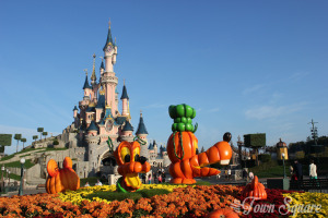 Central Plaza at Disneyland Paris during Halloween