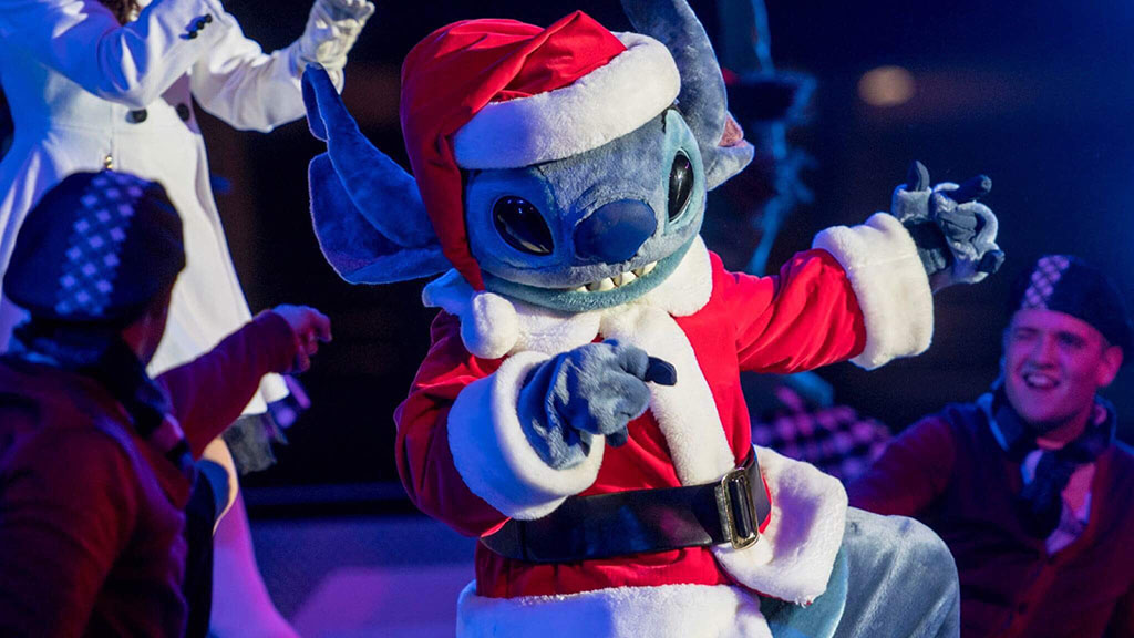 Merry Stitchmas at Disneyland Paris